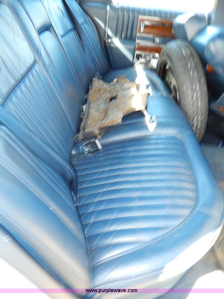 image for item H9607 1988 Cadillac Brougham