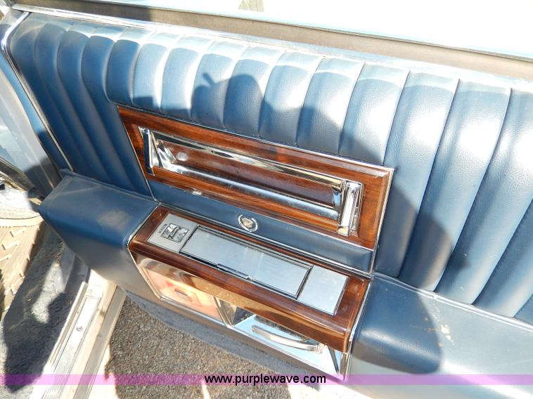 image for item H9607 1988 Cadillac Brougham