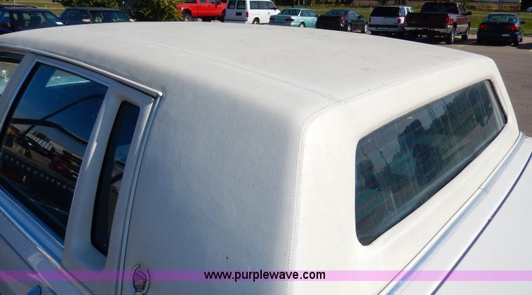 image for item H9607 1988 Cadillac Brougham