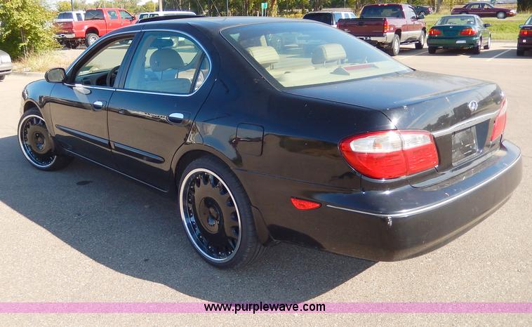 image for item H9608 2001 Infiniti I30