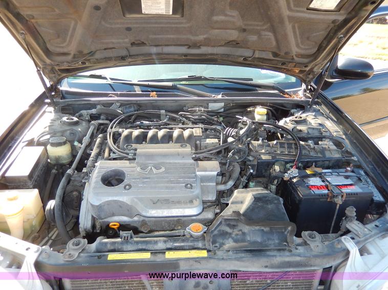 image for item H9608 2001 Infiniti I30