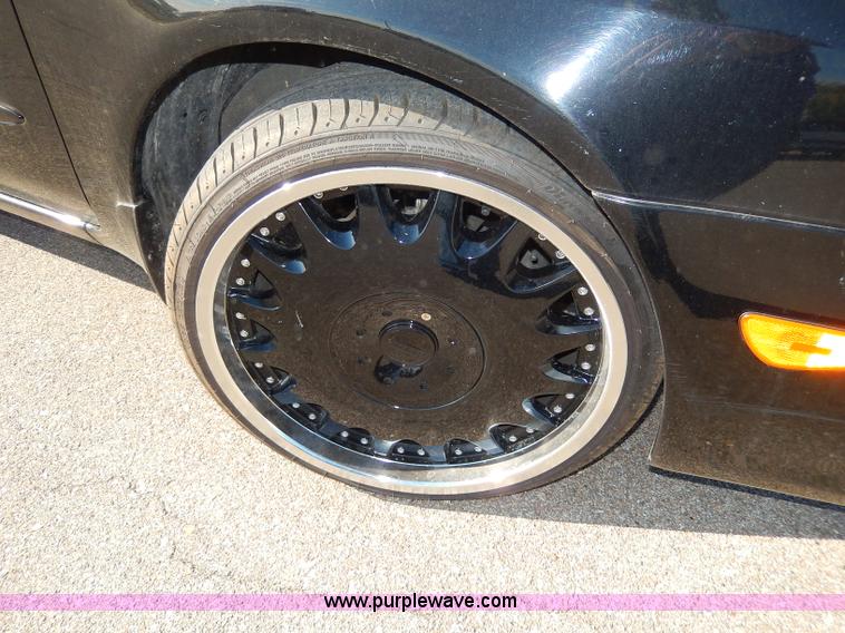 image for item H9608 2001 Infiniti I30