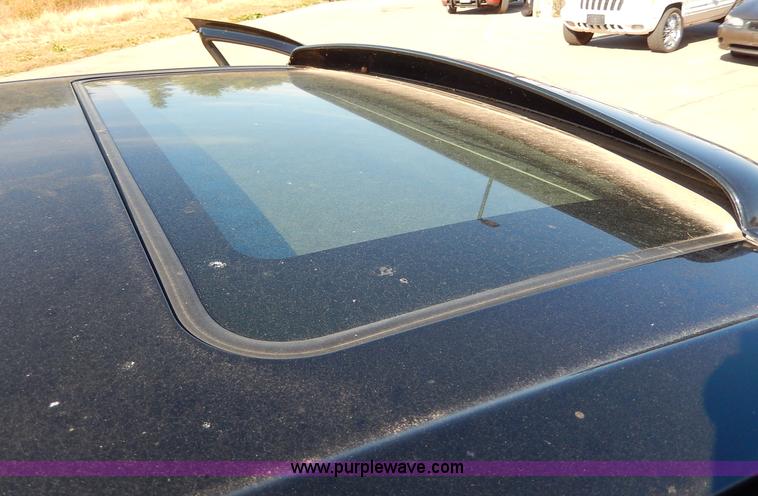 image for item H9608 2001 Infiniti I30