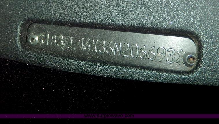 image for item H9610 2006 Dodge Stratus SXT