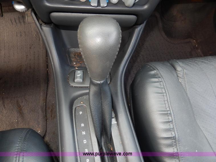 image for item H9611 2002 Pontiac Grand Prix GT