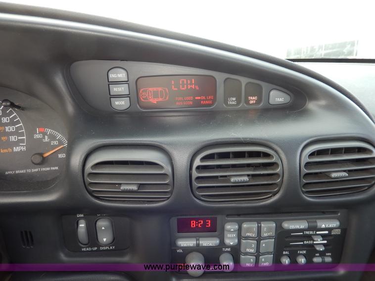 image for item H9611 2002 Pontiac Grand Prix GT