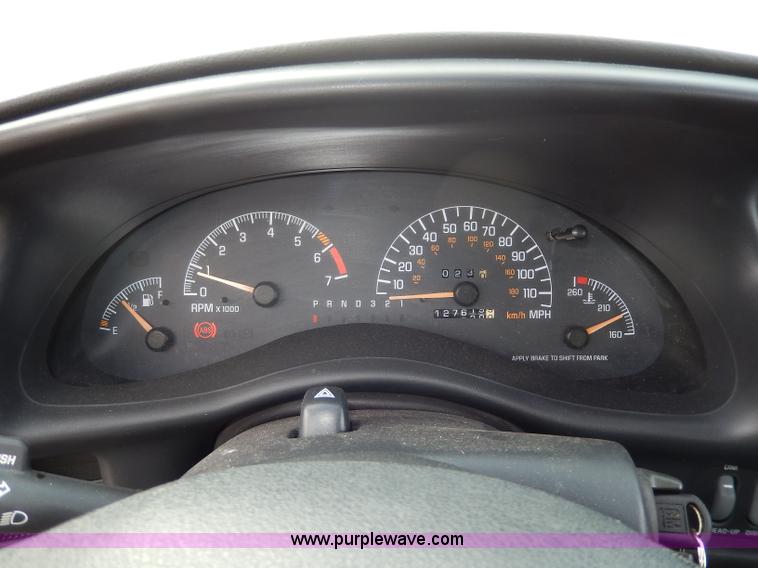 image for item H9611 2002 Pontiac Grand Prix GT