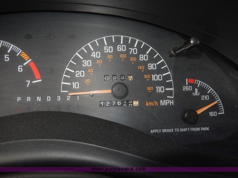 image for item H9611 2002 Pontiac Grand Prix GT