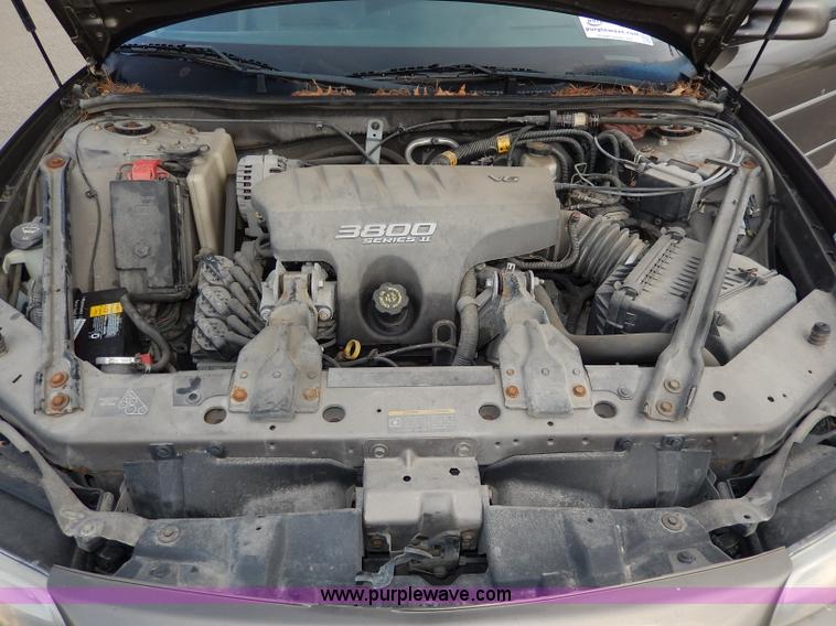 image for item H9611 2002 Pontiac Grand Prix GT