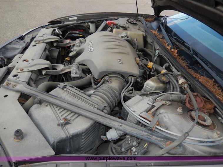 image for item H9611 2002 Pontiac Grand Prix GT