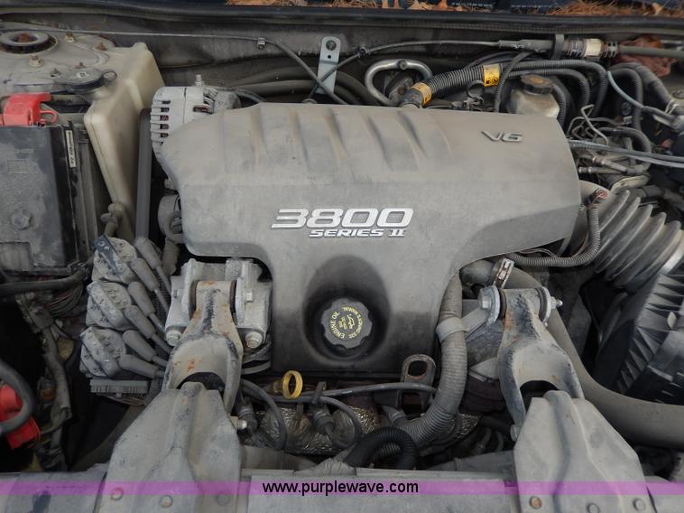 image for item H9611 2002 Pontiac Grand Prix GT