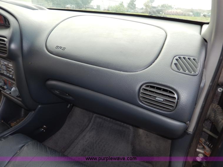 image for item H9611 2002 Pontiac Grand Prix GT