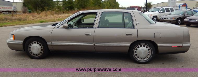 image for item H9612 1999 Cadillac DeVille