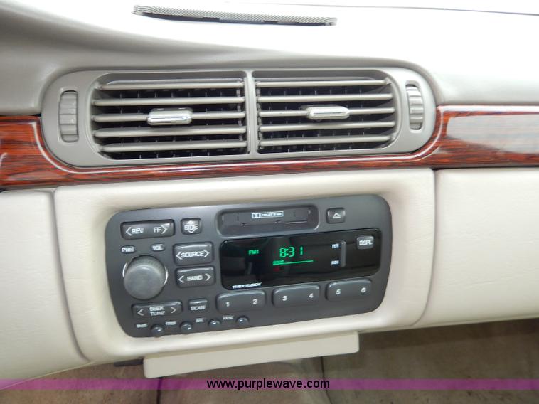 image for item H9612 1999 Cadillac DeVille