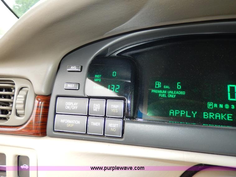 image for item H9612 1999 Cadillac DeVille