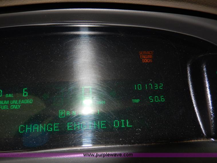 image for item H9612 1999 Cadillac DeVille