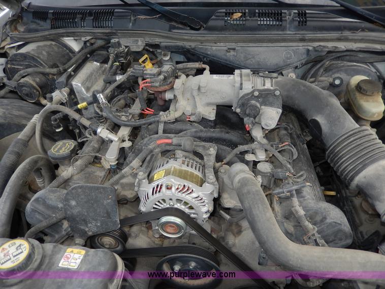 image for item H9613 2006 Ford Crown Victoria Police Interceptor