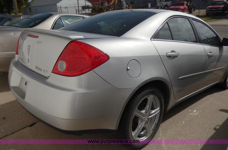 image for item H9618 2005 Pontiac G6 GT