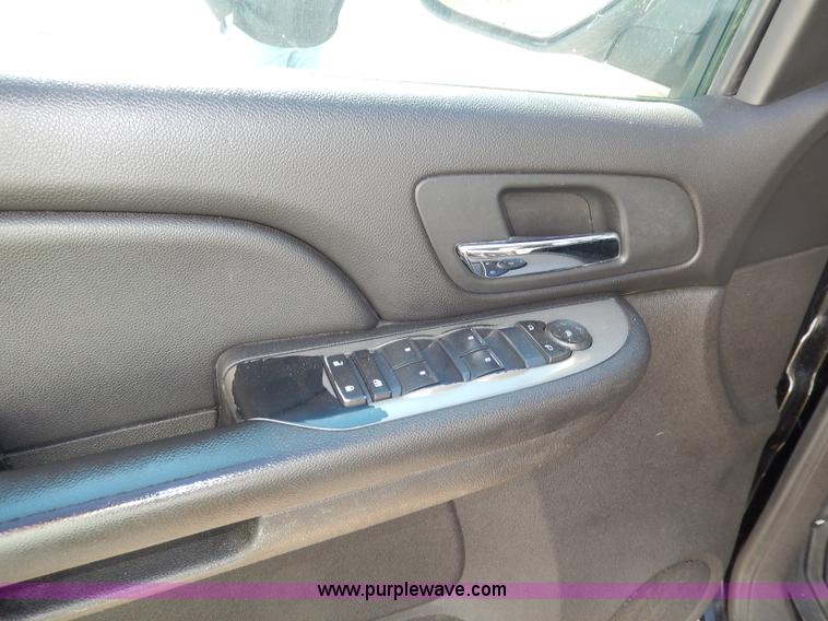 image for item H9620 2009 Chevrolet Tahoe Police Special Service SUV