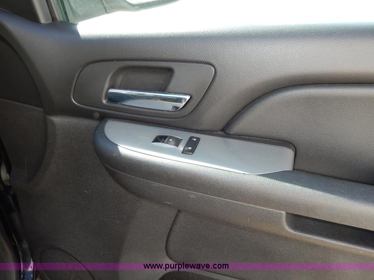 image for item H9620 2009 Chevrolet Tahoe Police Special Service SUV