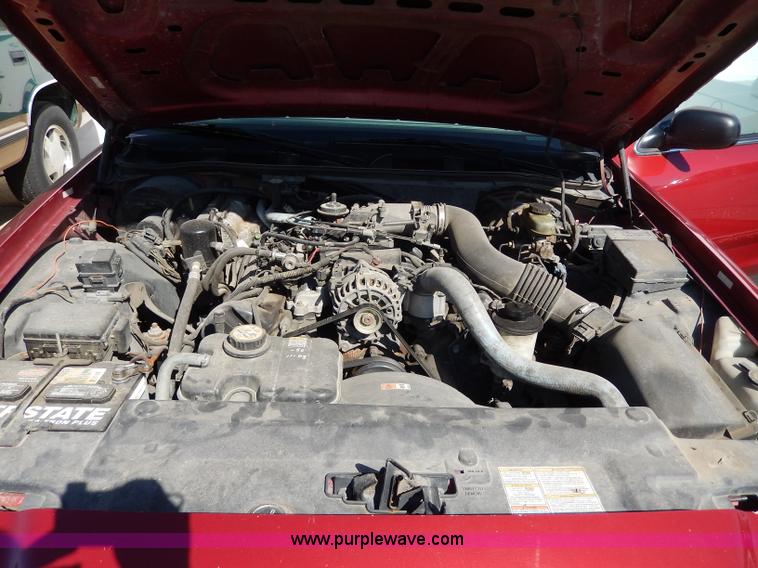 image for item H9622 2001 Ford Crown Victoria Police Interceptor