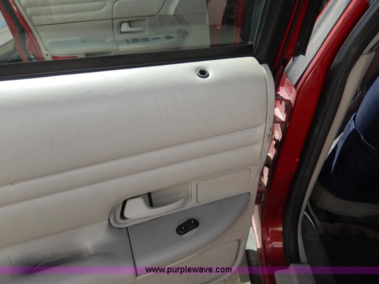 image for item H9622 2001 Ford Crown Victoria Police Interceptor