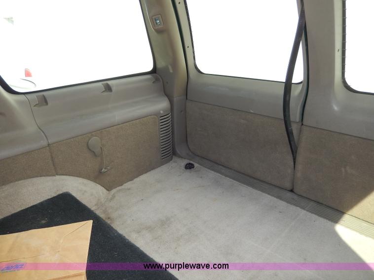 image for item H9623 1999 Chevrolet Tahoe LS SUV