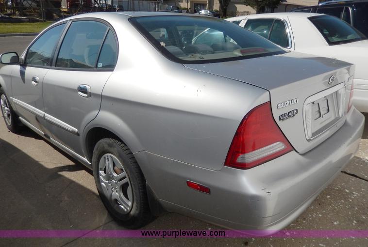 image for item H9624 2004 Suzuki Verona