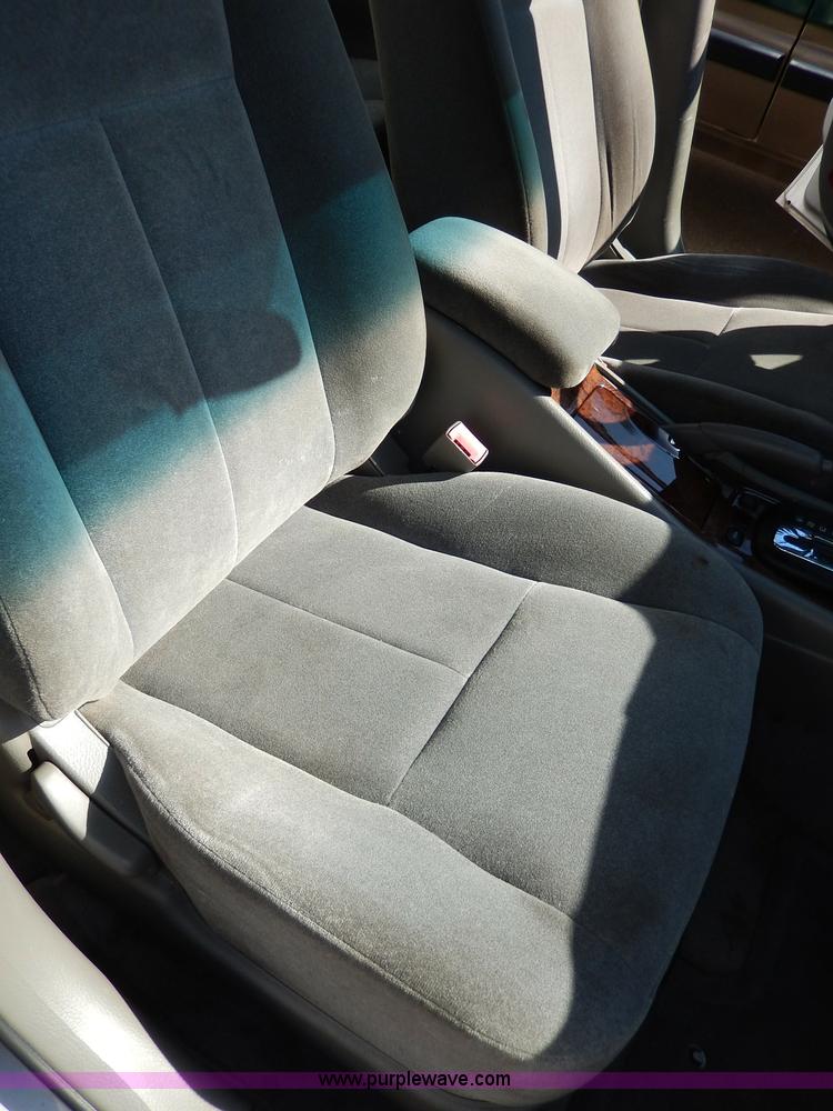 image for item H9624 2004 Suzuki Verona