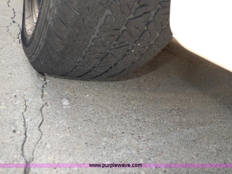 image for item H9625 2001 Ford Crown Victoria Police Interceptor