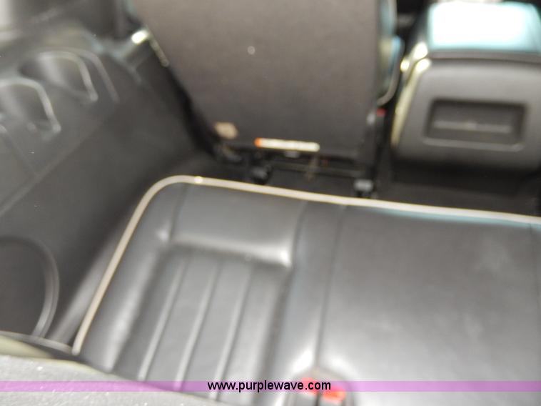 image for item H9626 2006 Lincoln Navigator Limited Edition SUV