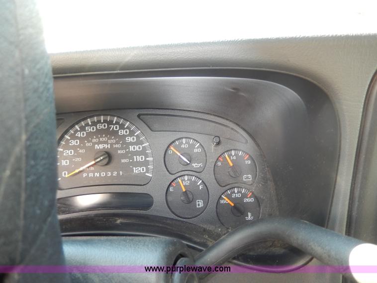 image for item H9627 2007 Chevrolet Silverado Classic 1500 pickup truck