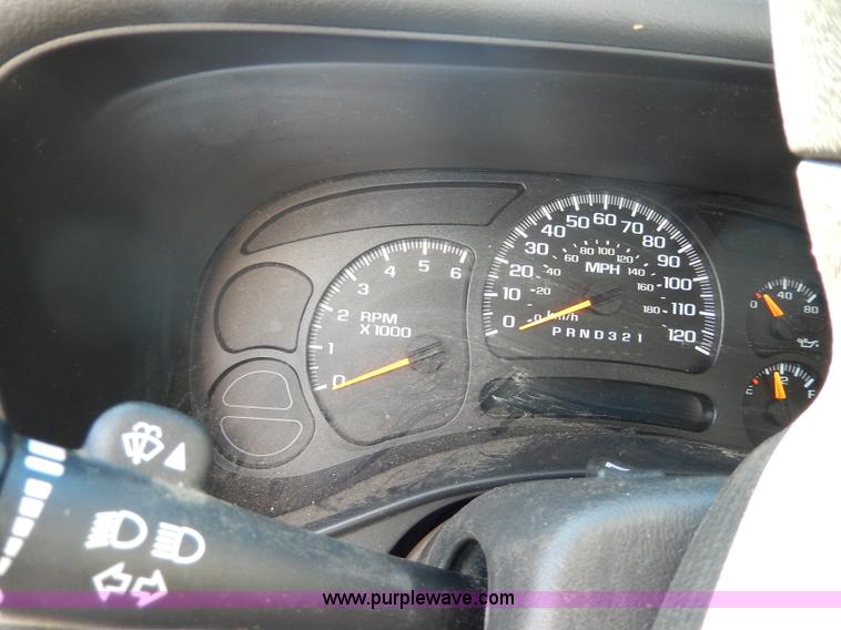 image for item H9627 2007 Chevrolet Silverado Classic 1500 pickup truck