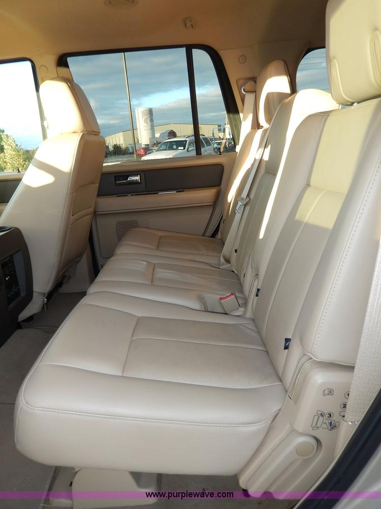 image for item H9631 2007 Ford Expedition XLT SUV