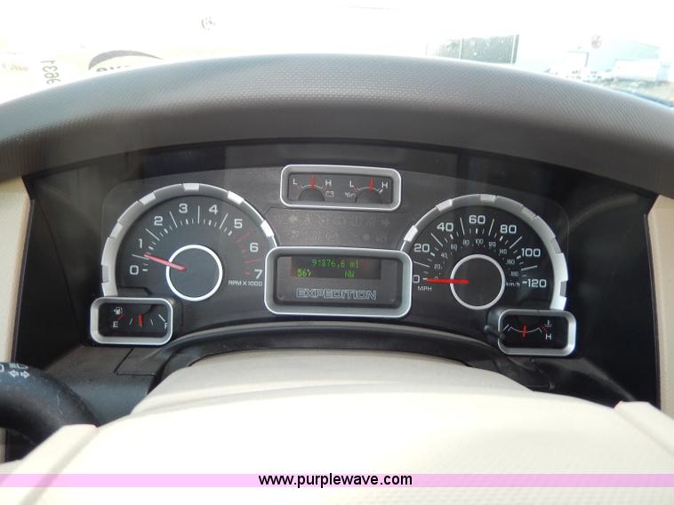 image for item H9631 2007 Ford Expedition XLT SUV