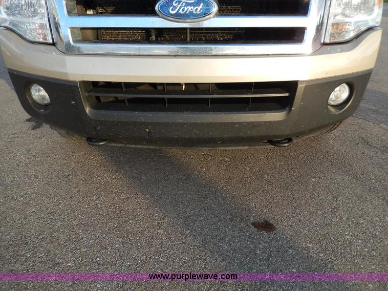 image for item H9631 2007 Ford Expedition XLT SUV