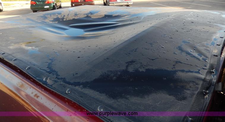 image for item H9633 2000 Chevrolet Silverado 1500 Z71 Ext. Cab pickup truck