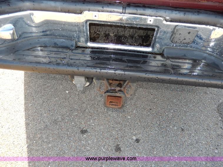 image for item H9633 2000 Chevrolet Silverado 1500 Z71 Ext. Cab pickup truck