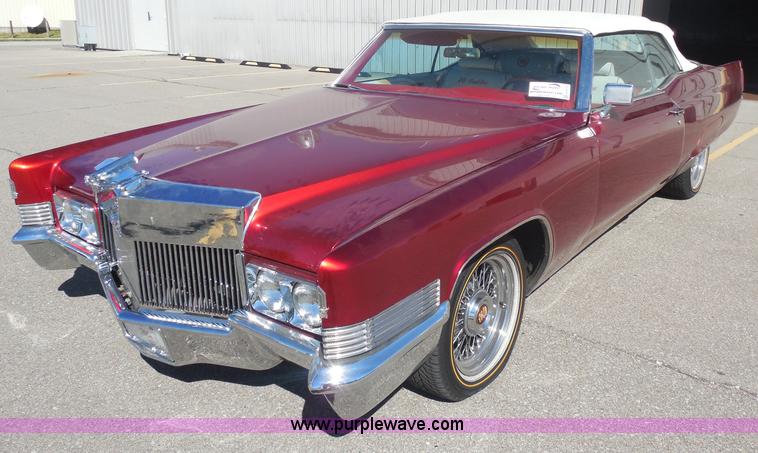 image for item H9710 1970 Cadillac convertible