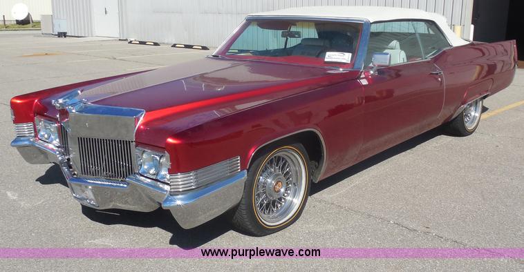 image for item H9710 1970 Cadillac convertible