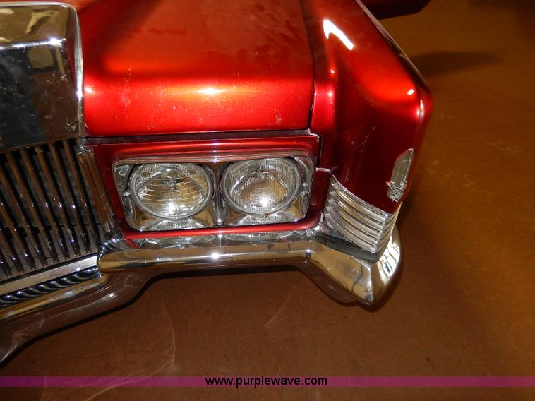 image for item H9710 1970 Cadillac convertible