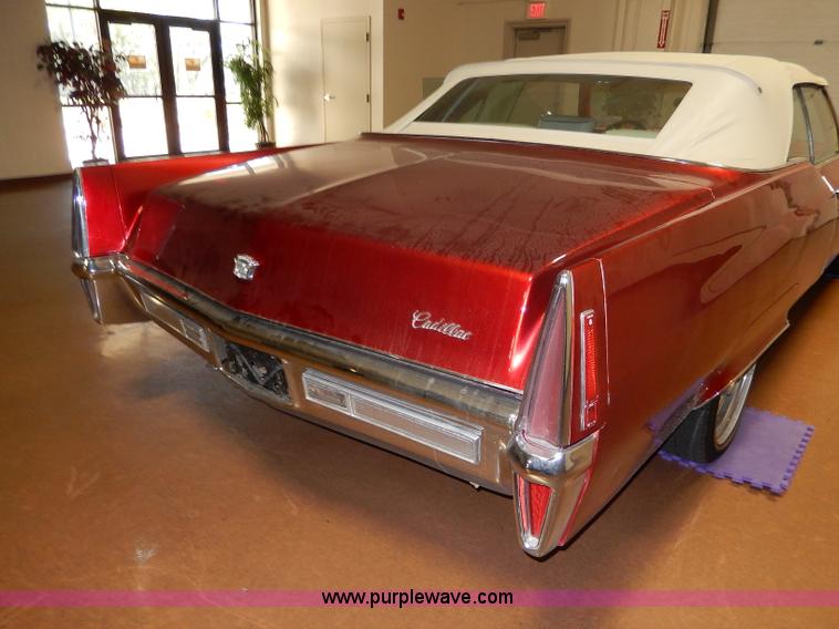 image for item H9710 1970 Cadillac convertible