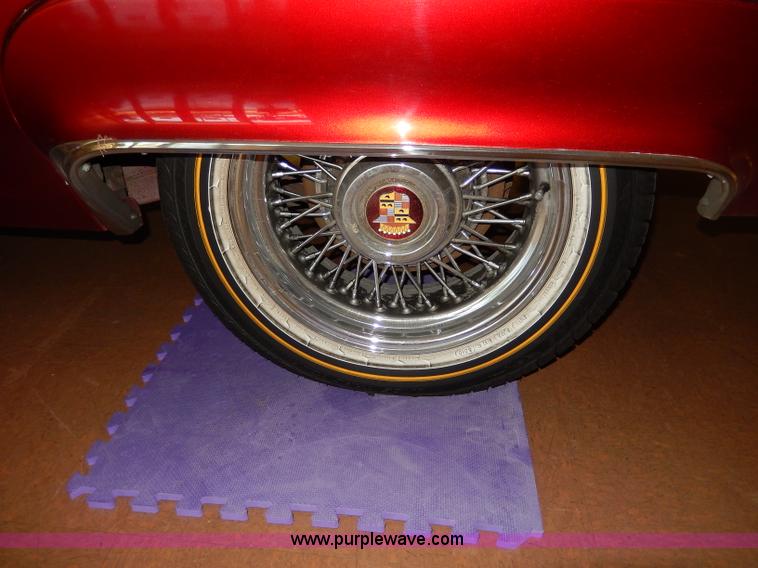 image for item H9710 1970 Cadillac convertible