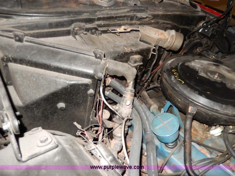 image for item H9710 1970 Cadillac convertible