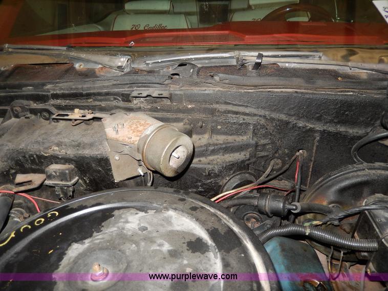 image for item H9710 1970 Cadillac convertible