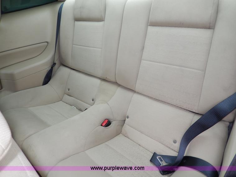 image for item I4255 2006 Ford Mustang
