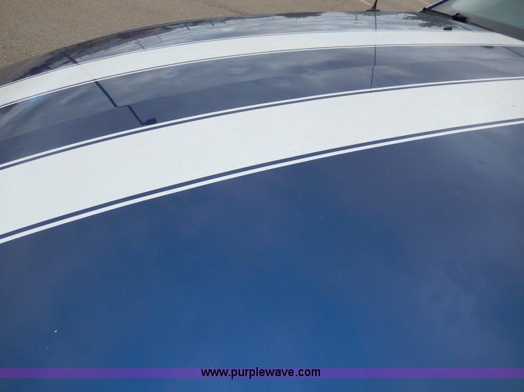 image for item I4255 2006 Ford Mustang