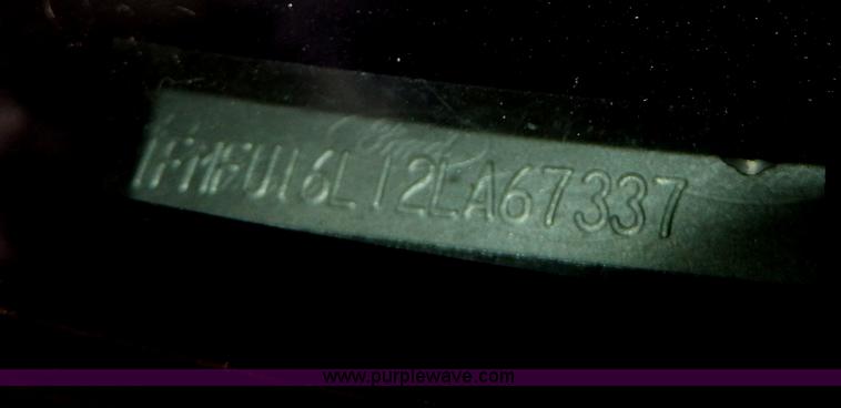 image for item I4256 2002 Ford Expedition XLT SUV