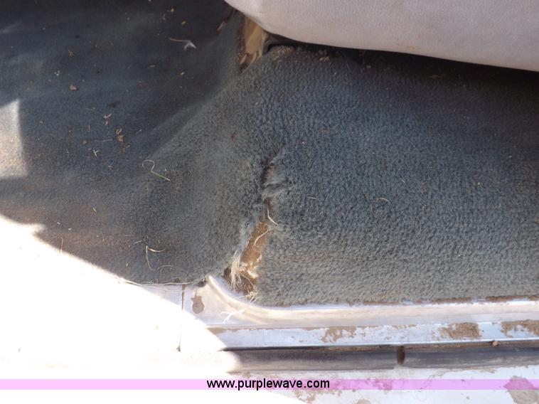 image for item I8355 1988 Chevrolet 3500 pickup truck