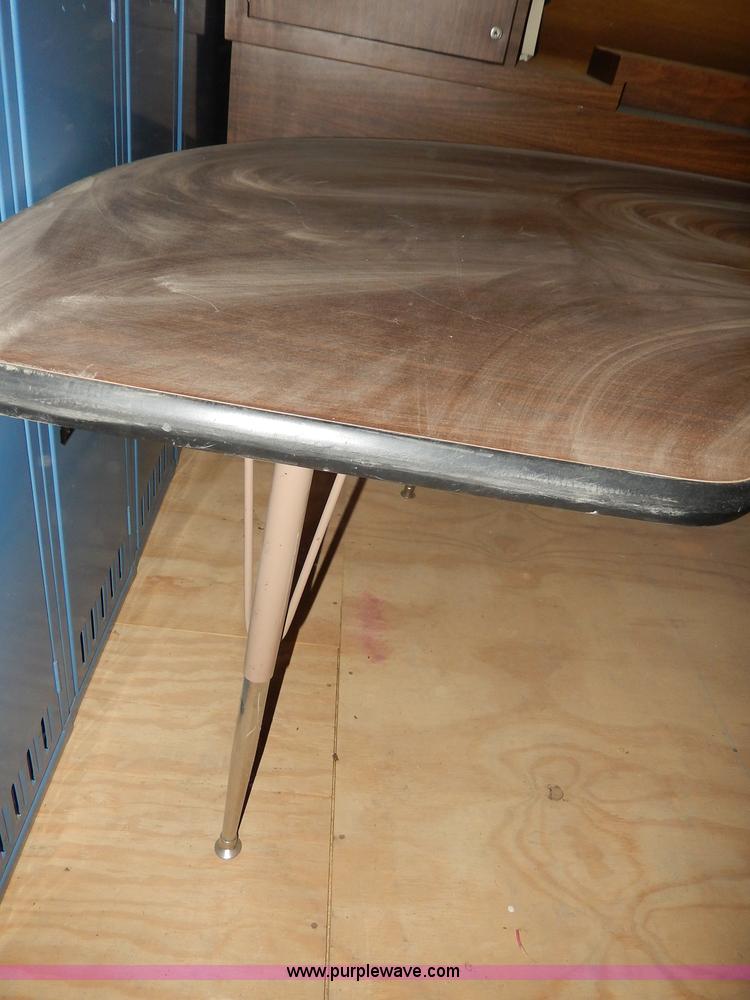 image for item AA9695 (5) assorted tables